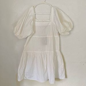 UK 8 : US 4 - White puff sleeve square neck tiered smock dress